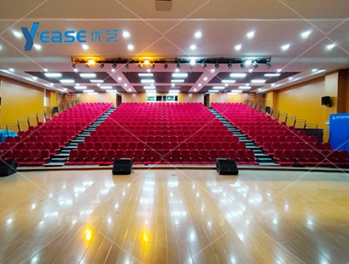 云南省昆明市外國語學校多功能廳